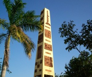 Tall Obelisk Menegua Source  static panoramio com